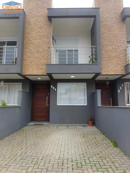 Casa para Comprar, 2 dormitórios no bairro Cachoeira do Bom Jesus em Florianópolis - Código 3150