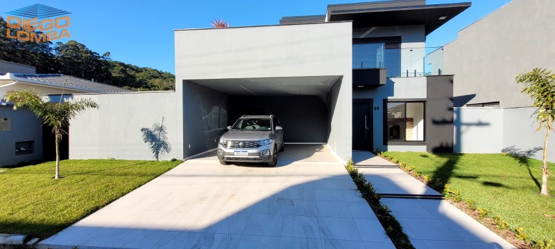 Casa para Comprar, 5 dormitórios no bairro Cachoeira do Bom Jesus em Florianópolis - Código 3316