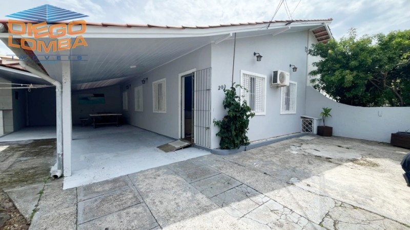 Casa Aluguel Temporada, 2 dormitórios no bairro Cachoeira do Bom Jesus em Florianópolis - Código 3442