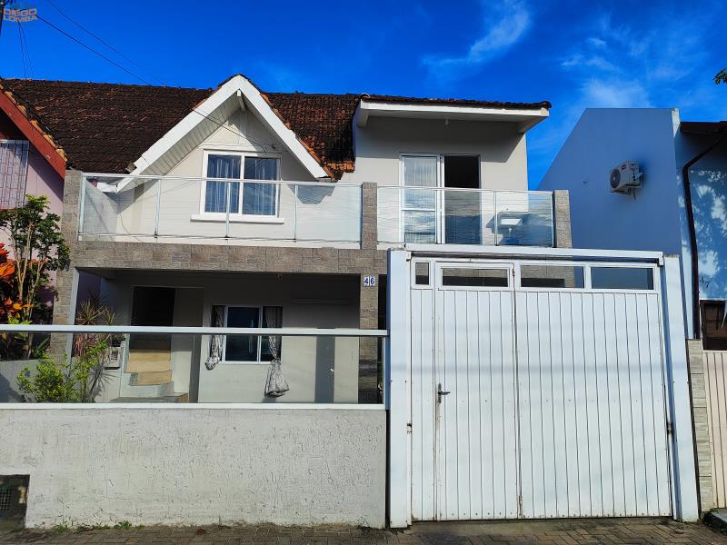 Casa para Comprar, 4 dormitórios no bairro Vargem do Bom Jesus em Florianópolis - Código 3463