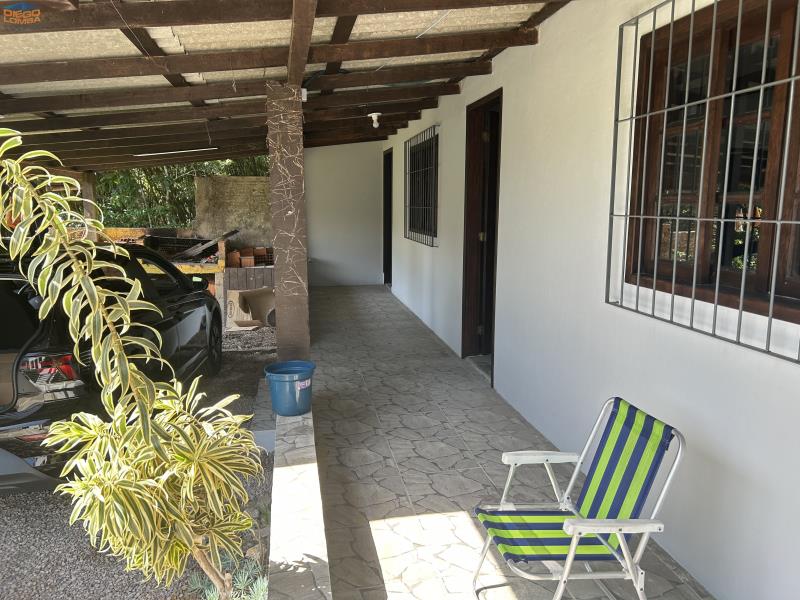 Casa para Alugar, 2 dormitórios no bairro Cachoeira do Bom Jesus em Florianópolis - Código 3508