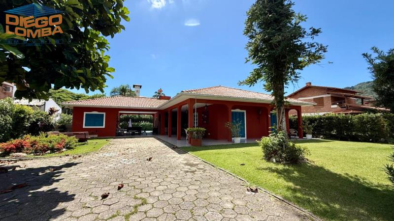 Casa para Comprar, 4 dormitórios no bairro Cachoeira do Bom Jesus em Florianópolis - Código 3539