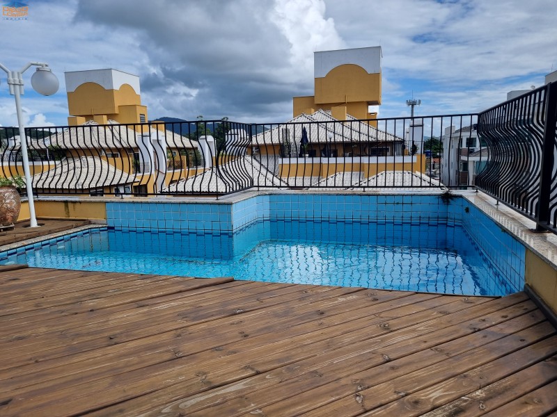 Cobertura para Comprar, 3 dormitórios no bairro Cachoeira do Bom Jesus em Florianópolis - Código 3549