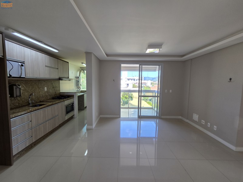 Apartamento para Comprar, 3 dormitórios no bairro Canasvieiras em Florianópolis - Código 3550