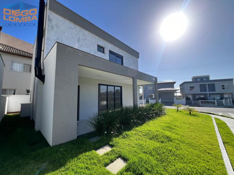 Casa para Comprar, 3 dormitórios no bairro Cachoeira do Bom Jesus em Florianópolis - Código 3603