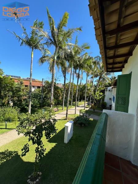 Apartamento para Comprar, 2 dormitórios no bairro Cachoeira do Bom Jesus em Florianópolis - Código 3605