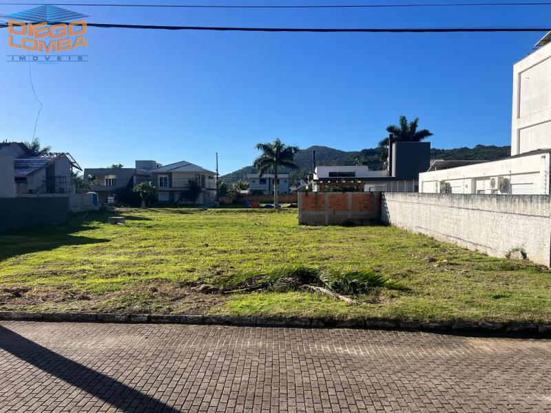 Terreno para Comprar no bairro Cachoeira do Bom Jesus em Florianópolis - Código 3653
