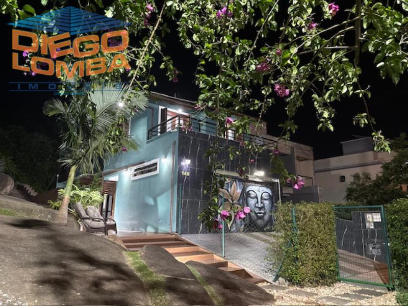 Casa para Comprar, 3 dormitórios no bairro Cachoeira do Bom Jesus em Florianópolis - Código 3746