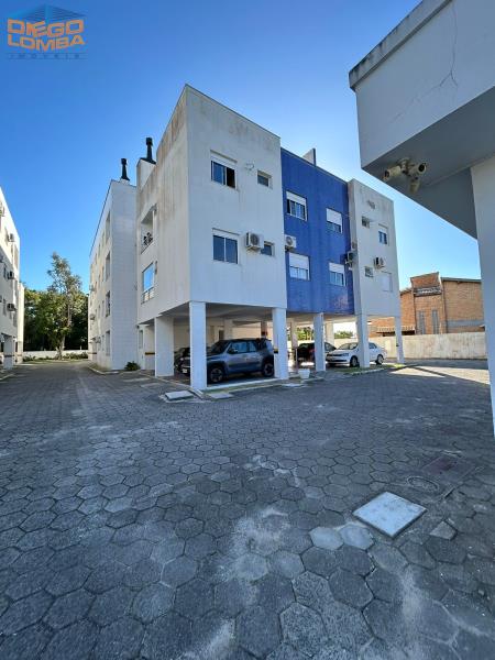 Apartamento para Comprar, 2 dormitórios no bairro Canasvieiras em Florianópolis - Código 3633