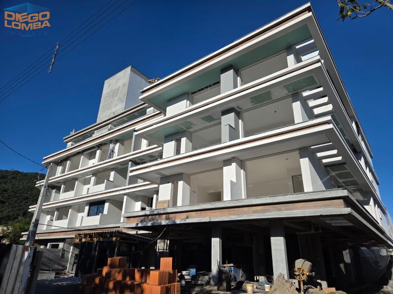 Apartamento para Comprar, 1 dormitório no bairro Cachoeira do Bom Jesus em Florianópolis - Código 3542