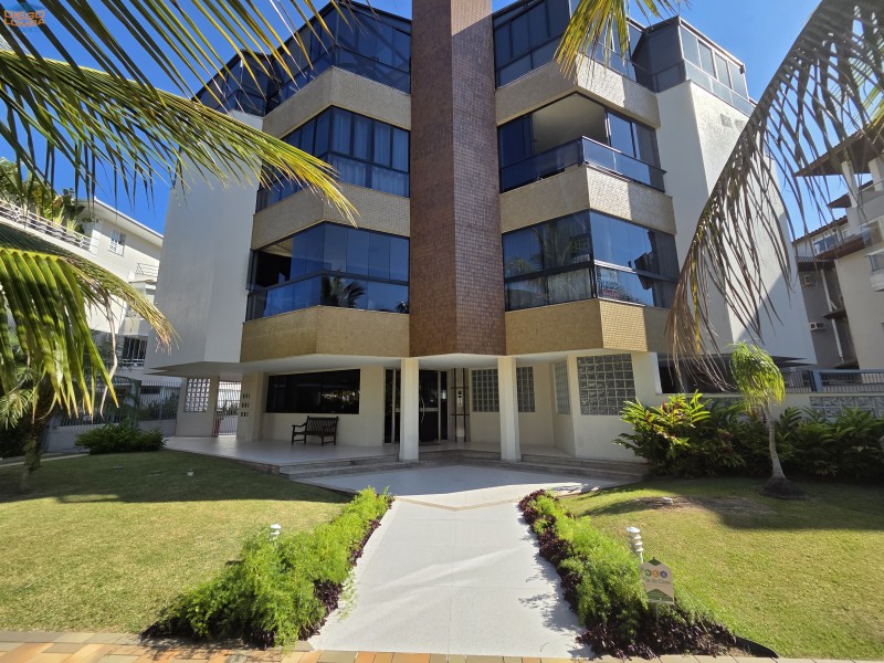 Apartamento para Comprar, 3 dormitórios no bairro Jurerê Internacional em Florianópolis - Código 3560