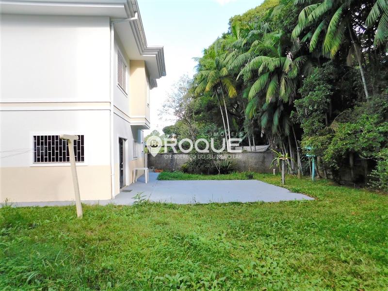 Casa Codigo 798 a Venda no bairro Cidade Universitária Pedra Branca na cidade de Palhoça * Patio dos fundos - www.imoveisroque.com.br