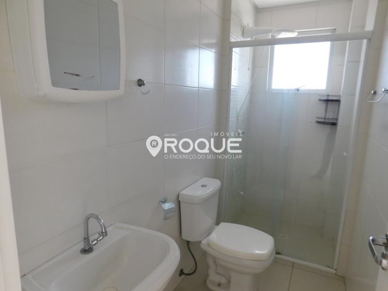 10. * Banheiro social - www.imoveisroque.com.br