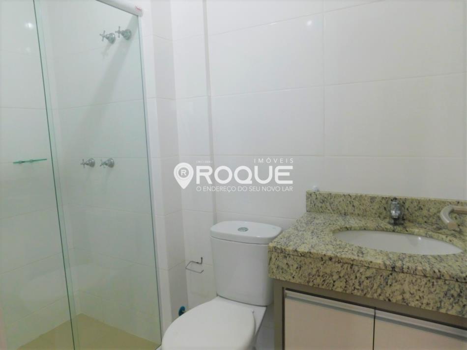 13. Banheiro Social - www.imoveisroque.com.br