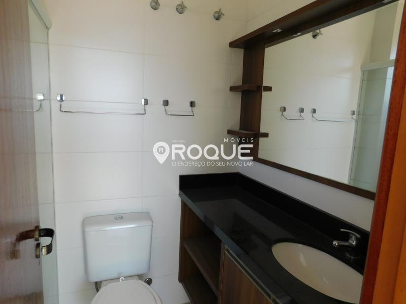 15. * Banheiro da  suíte - www.imoveisroque.com.br