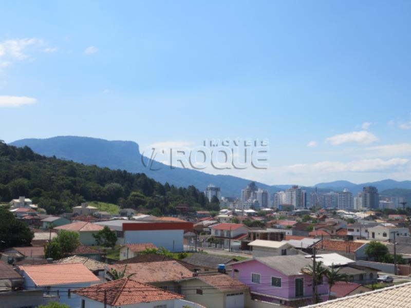 26. *Vista das salas - www.imoveisroque.com.br