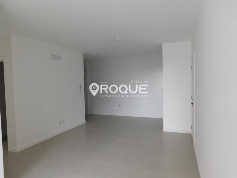 3. *Sala - www.imoveisroque.com.br