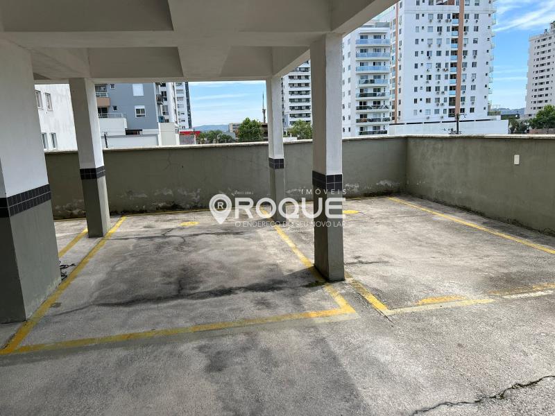 22. *Garagem-www.imoveisroque.com.br