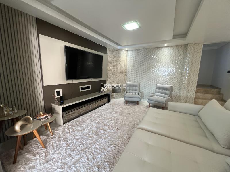 Casa Codigo 1962 a Venda no bairro Jardim Eldorado na cidade de Palhoça Sala de estar - www.imoveisroque.com.br