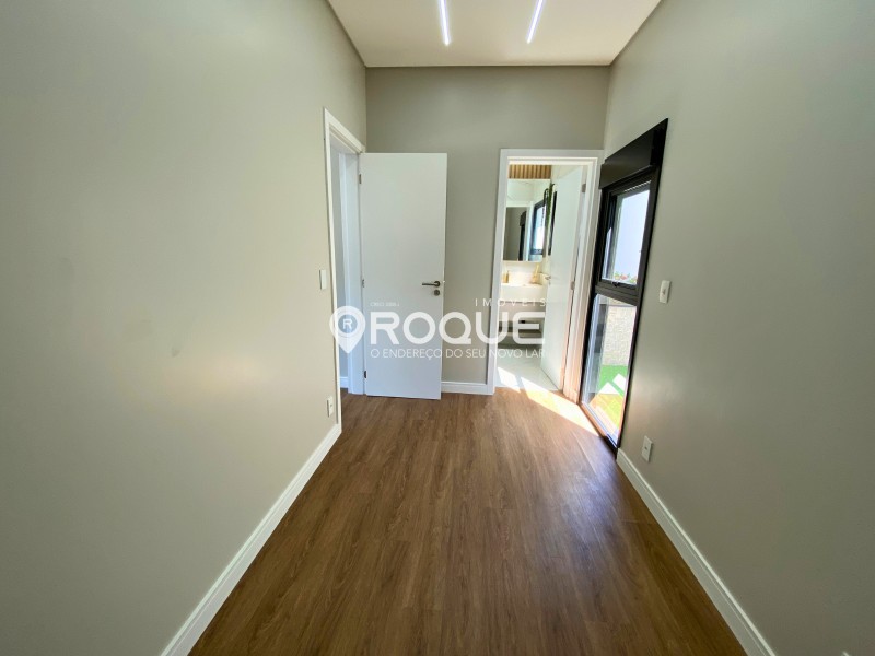 22. *Closet - www.imoveisroque.com.br