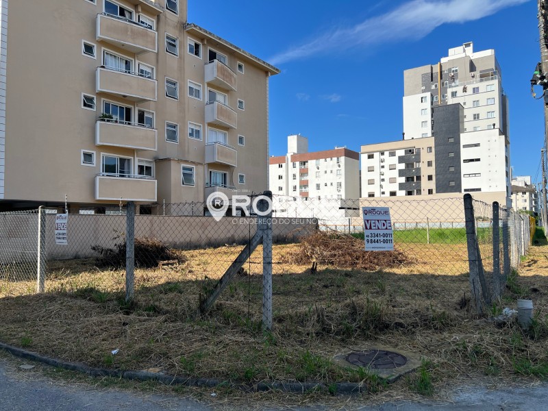Terreno-Codigo-2008-a-Venda-no-bairro-Pedra-Branca-na-cidade-de-Palhoça