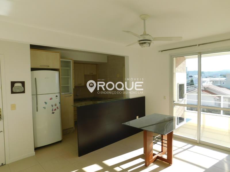 Apartamento Codigo 2024 para Alugar no bairro Centro na cidade de Palhoça * Sala - www.imoveisroque.com.br