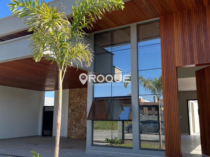 2. *Fachada-www.imoveisroque.com.br