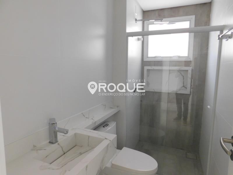 8. * Banheiro social - www.imoveisroque.com.br