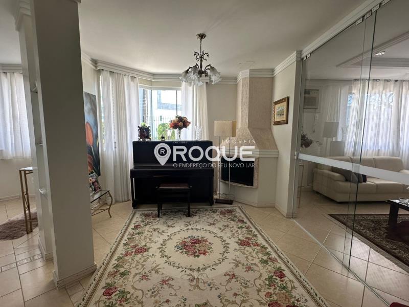 8. *Sala-www.imoveisroque.com.br