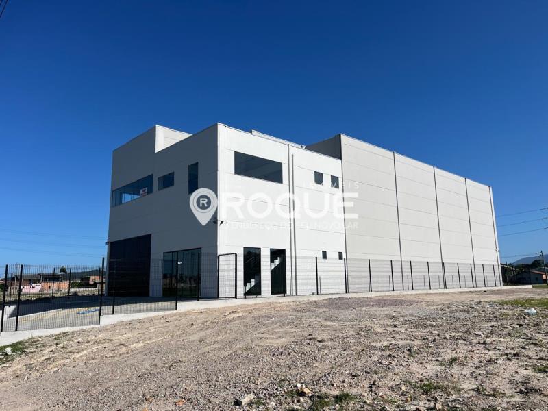 Galpão Codigo 2075 para Alugar no bairro Sertão do Maruim na cidade de São José * Fachada - www.imoveisroque.com.br