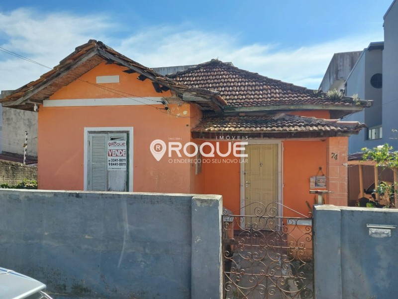 Terreno-Codigo-2093-a-Venda-no-bairro-Estreito-na-cidade-de-Florianópolis