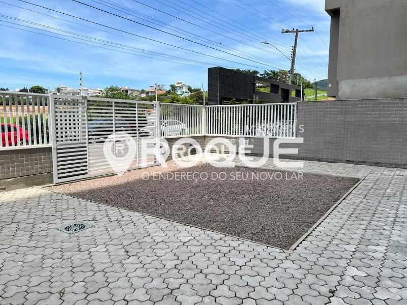 37. *Patio- www.imoveosroque.com.br