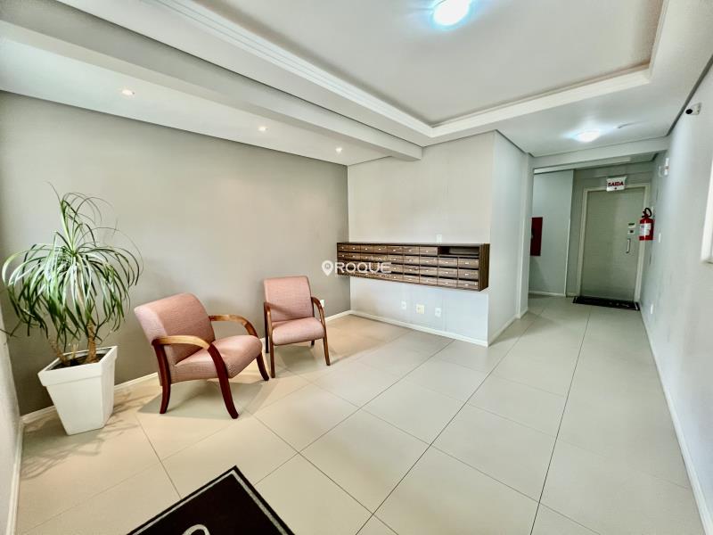 17. * Hall de entrada - www.imoveisroque.com.br