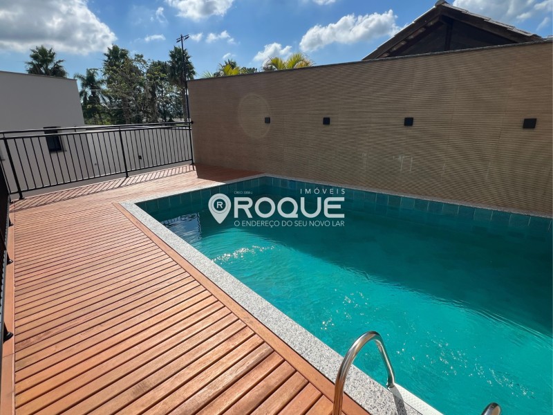 2. piscina
