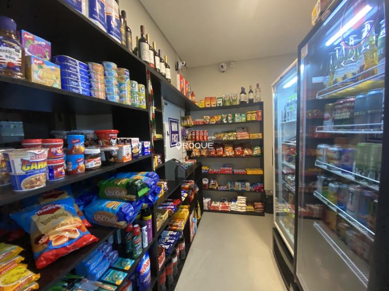 21. Mini market - wwww.imoveisroque.com.br