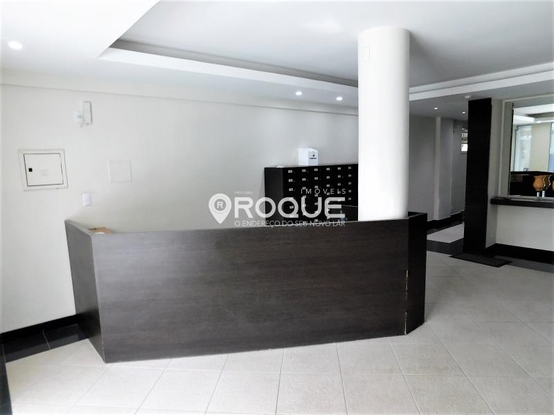 19. *Hall de entrada - www.imoveisroque.com.br