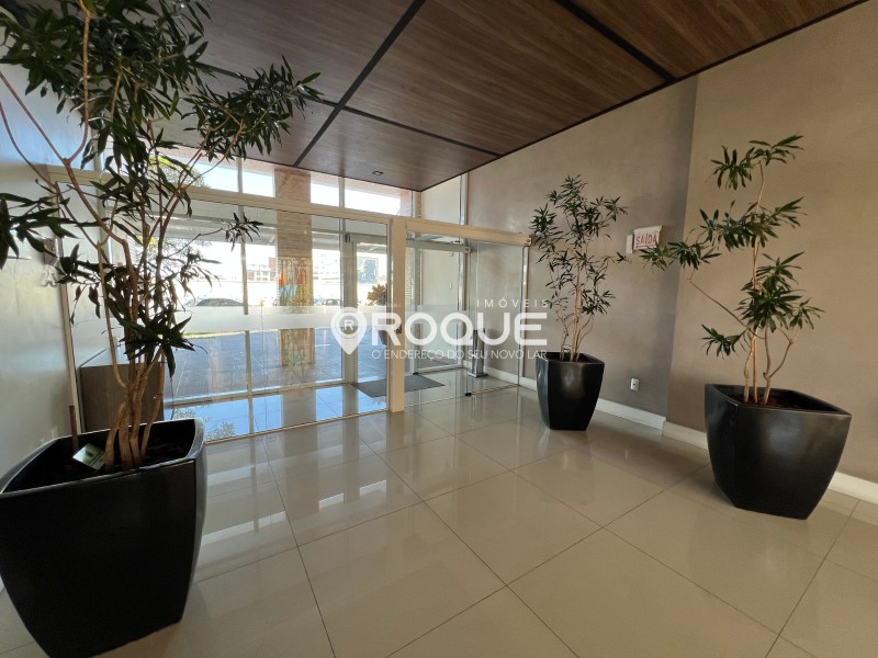 15. *Hall de entrada - www.imoveisroque.com.br