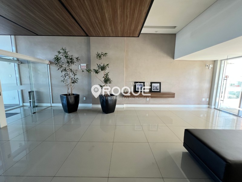 16. *Hall de entrada - www.imoveisroque.com.br