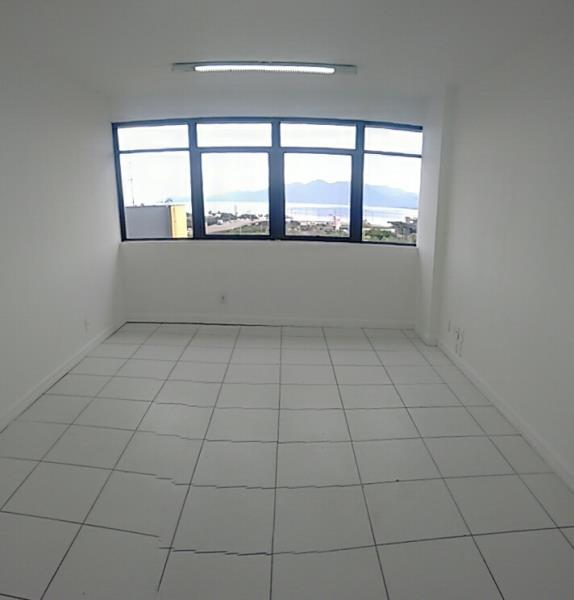 Sala Codigo 777 para alugar no bairro Centro na cidade de Florianópolis