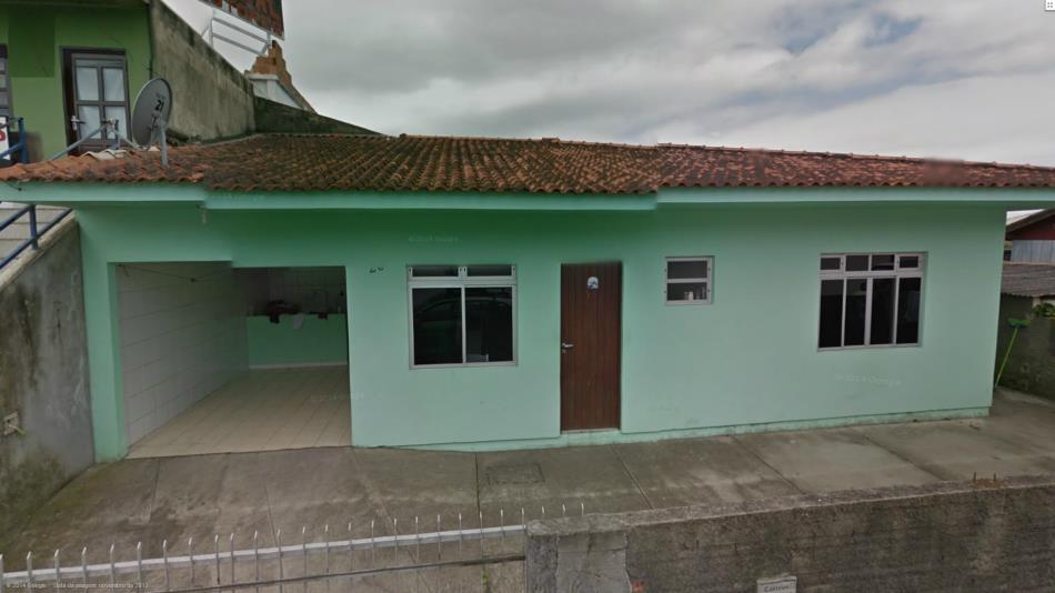 Casa Codigo 885 para alugar no bairro Praia João Rosa na cidade de Biguaçu