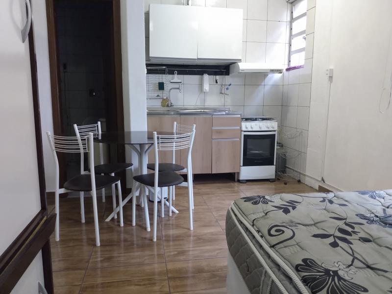 Kitnet Codigo 1512 para alugar no bairro Centro na cidade de Florianópolis