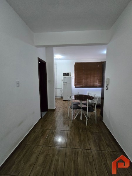 Kitnet Codigo 1512 para alugar no bairro Centro na cidade de Florianópolis