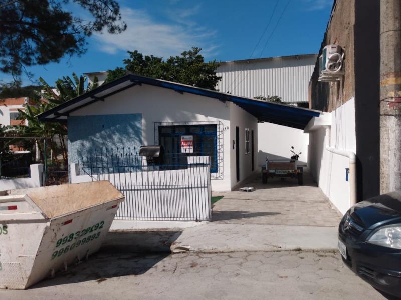 Casa Codigo 1518 para alugar no bairro Morro da Bina na cidade de Biguaçu