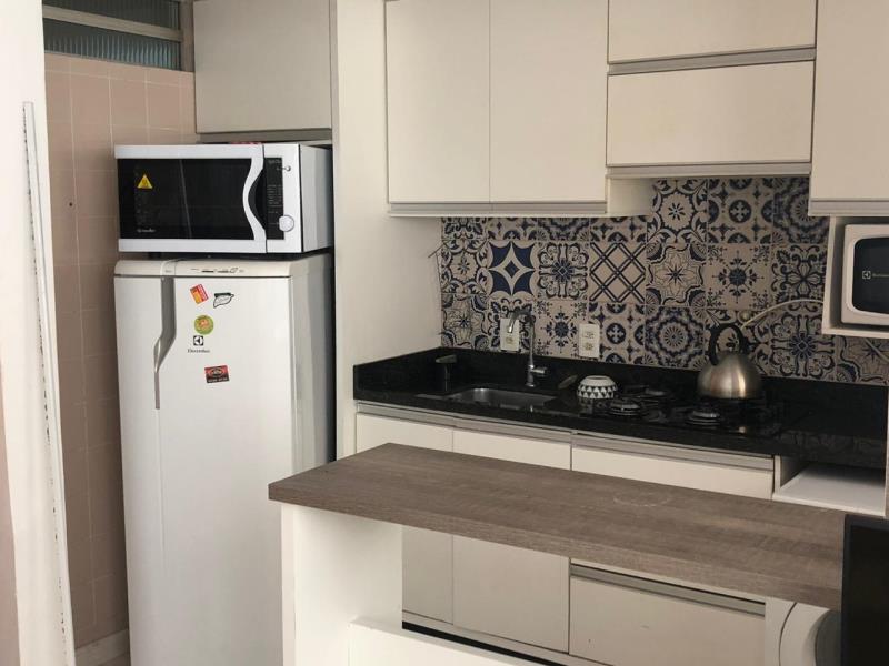 Apartamento Codigo 1530 para alugar no bairro Centro na cidade de Florianópolis