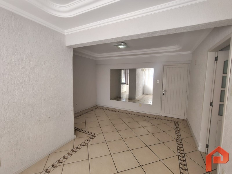 Apartamento Codigo 1600 para alugar no bairro Centro na cidade de Florianópolis