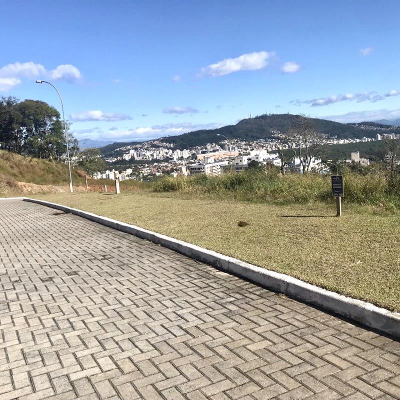 Terreno-Codigo-939-a-Venda-no-bairro-Itacorubi-na-cidade-de-Florianópolis