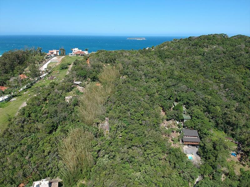 Casa-Codigo-1592-a-Venda-no-bairro-Praia-Mole-na-cidade-de-Florianópolis