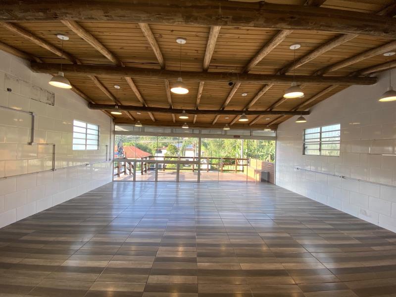 Ponto-Comercial-Codigo-1670-para-alugar-no-bairro-Itacorubi-na-cidade-de-Florianópolis