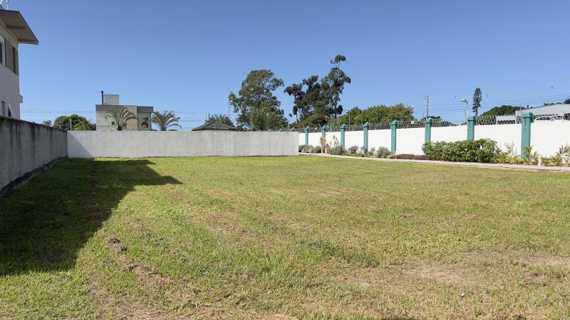 Terreno-Codigo-1806-a-Venda-no-bairro-Campeche-na-cidade-de-Florianópolis