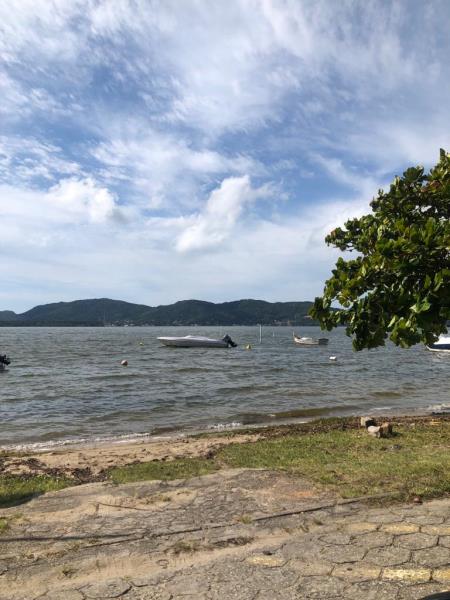 Terreno-Codigo-1831-a-Venda-no-bairro-Lagoa-da-Conceição-na-cidade-de-Florianópolis
